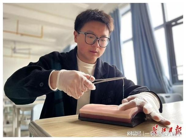 00后学什么技术比较好男 低学历男孩学啥技术