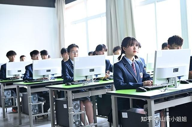 初中毕业能干什么职业最赚钱 16岁辍学能做什么工作