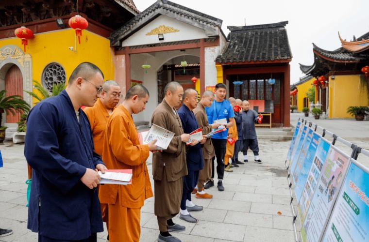 平湖本地和尚招聘 平湖寺院