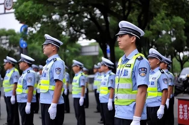 新疆招聘辅警本地人多吗 新疆的辅警