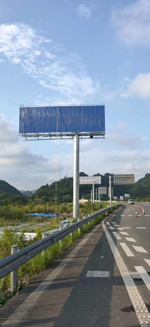 澧县本地广告牌安装招聘 湖南广告牌制作公司