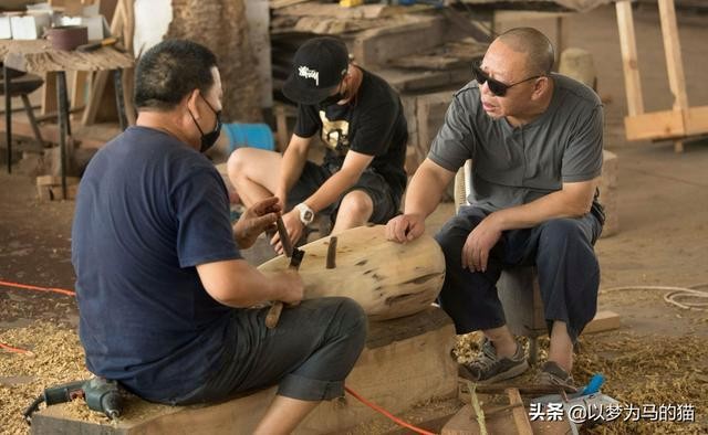 男生学什么技术挣两三万 没学历的男生十大手艺