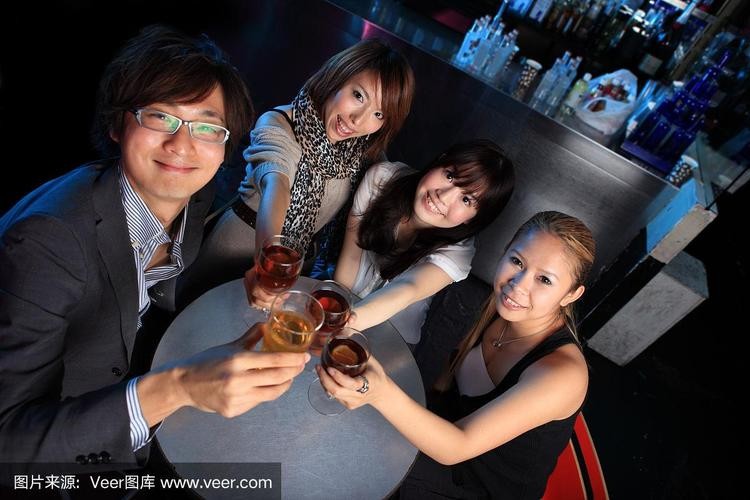 天天夜场喝啤酒怎么办 夜场天天喝酒会怎么样