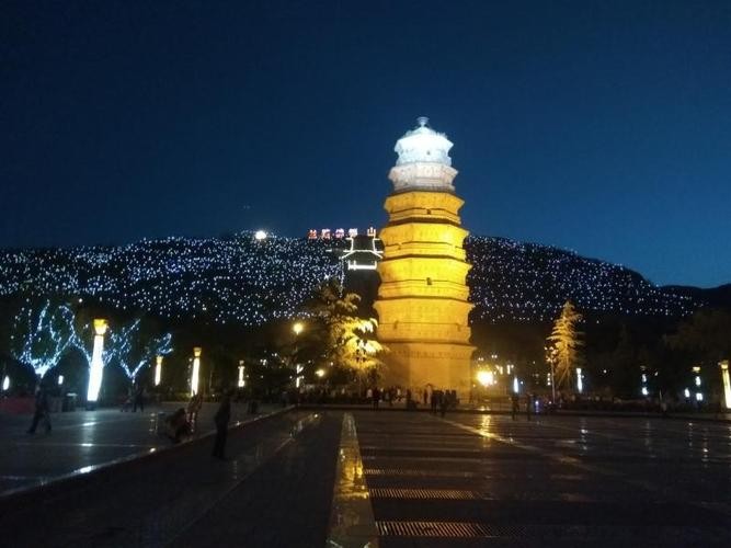 彬县哪里有夜场好玩的 彬县夜景