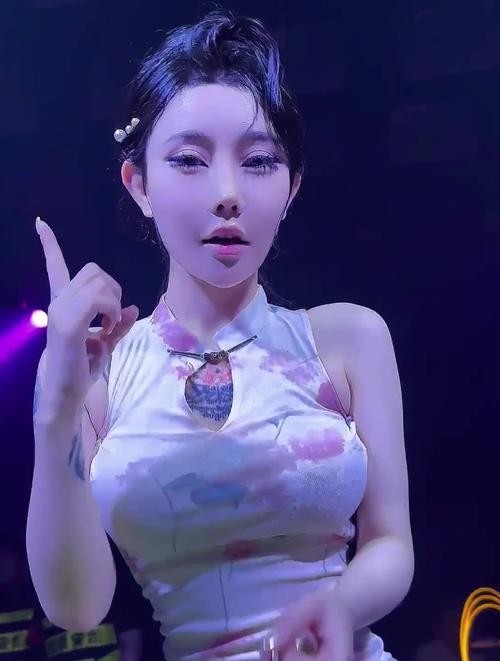 怎么维持夜场女友 夜场女的怎么保持身材