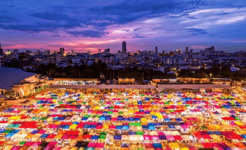 曼谷辉煌夜场怎么去最快 曼谷辉煌夜市在哪里